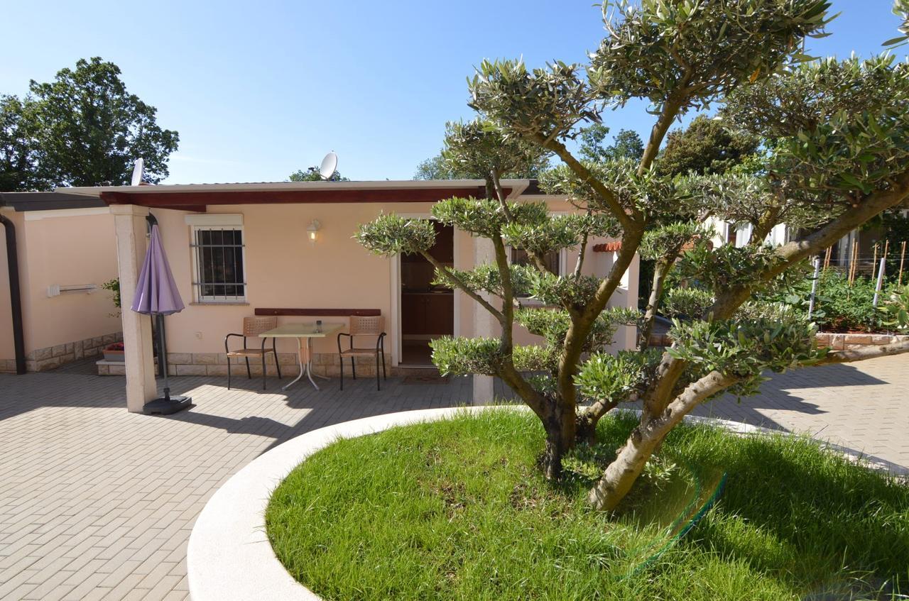 Apartmani Dekovic Materada Poreč Exterior foto