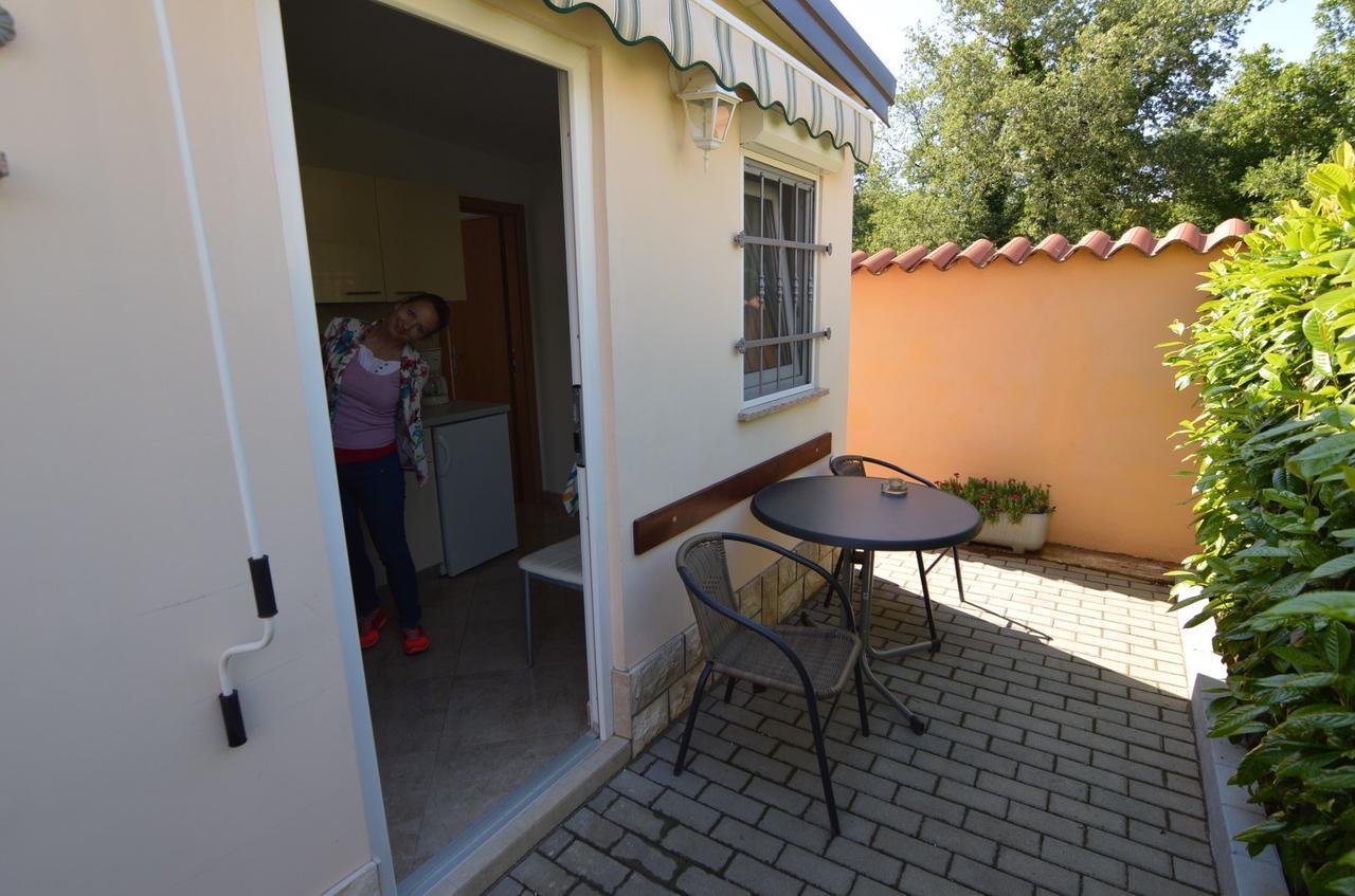 Apartmani Dekovic Materada Poreč Zimmer foto