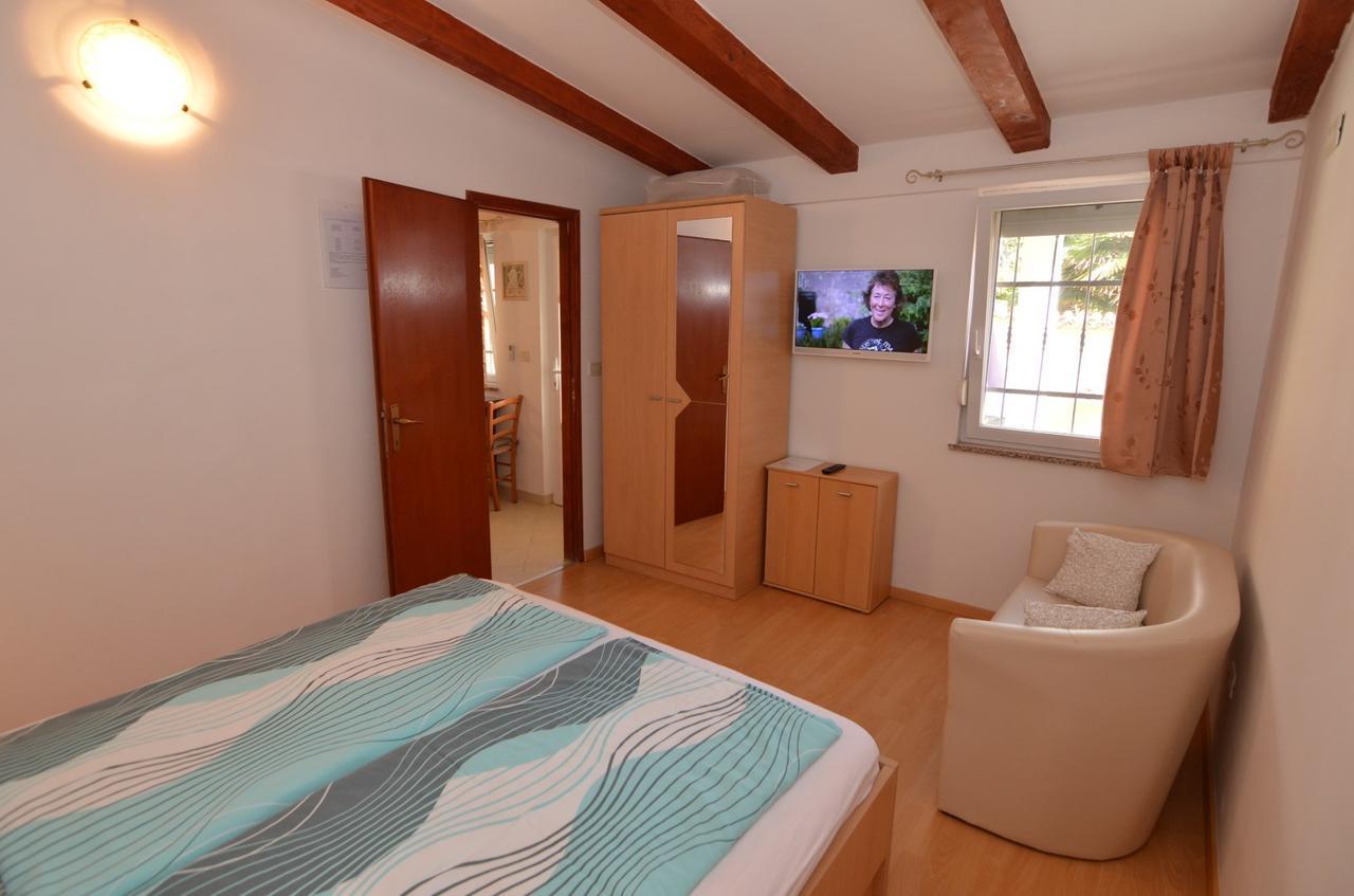 Apartmani Dekovic Materada Poreč Zimmer foto
